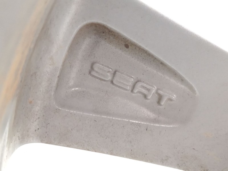 Recambio de llanta para seat arona (kj7, kjp) 1.0 tsi referencia OEM IAM 6F9601025  