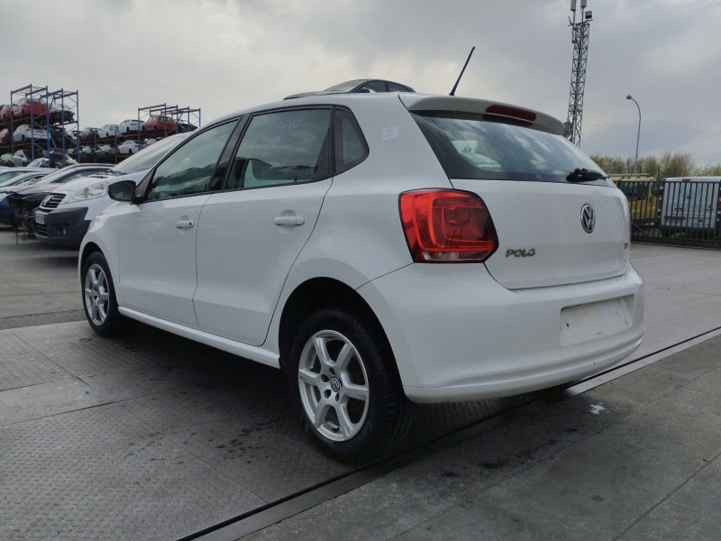 volkswagen polo v (6r1, 6c1) del año 2010