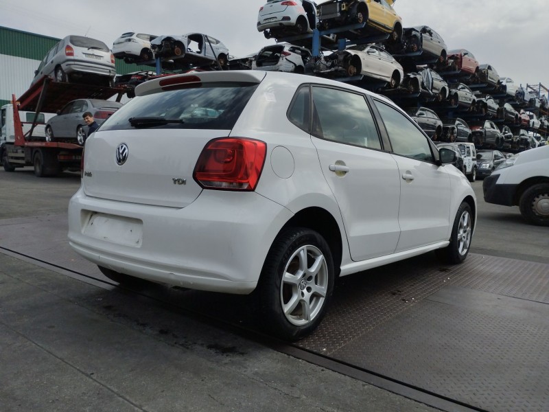 volkswagen polo v (6r1, 6c1) del año 2010