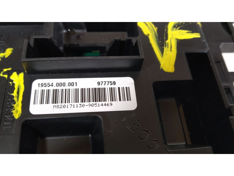 Recambio de caja reles / fusibles para bmw serie 3 touring (f31) 320d referencia OEM IAM 61149389070  