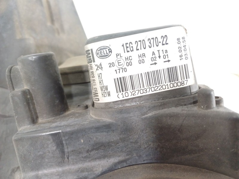 Recambio de faro derecho para opel astra h gtc (a04) 1.7 cdti (l08) referencia OEM IAM 93178636  