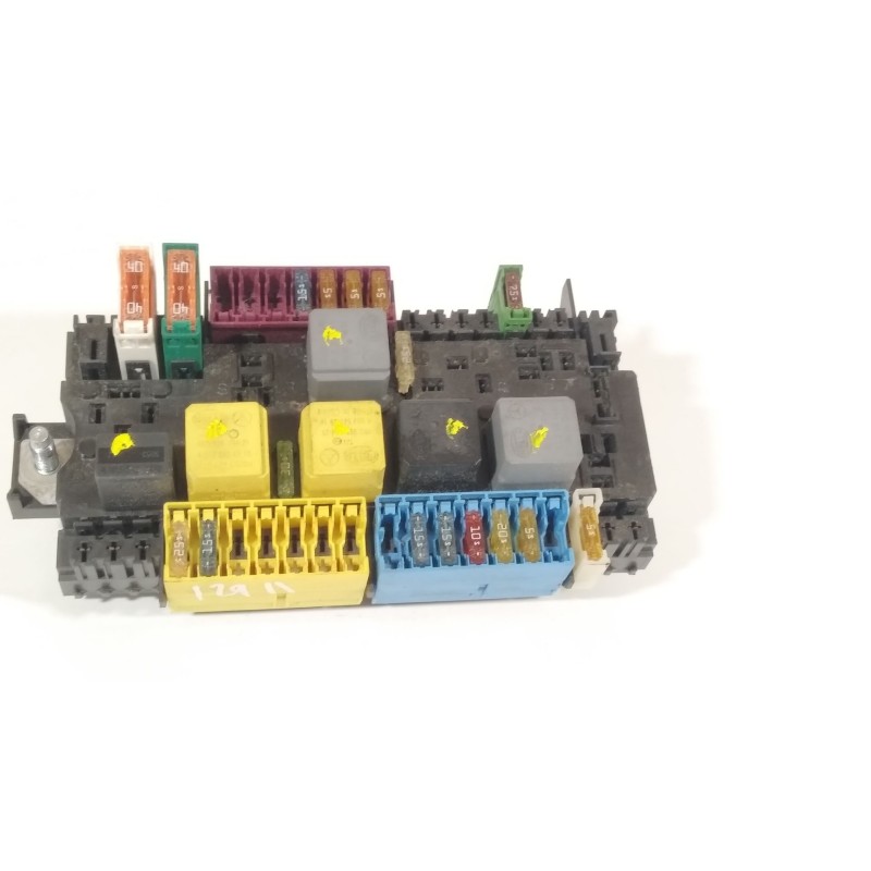 Recambio de caja reles / fusibles para mercedes-benz clase a (w176) a 180 (176.042) referencia OEM IAM A2469060093  