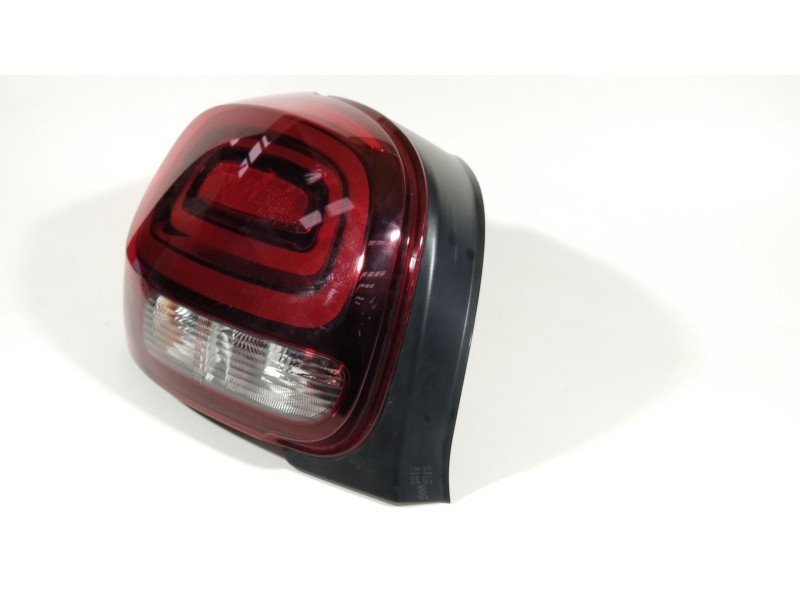 Recambio de piloto trasero izquierdo para citroën c3 live referencia OEM IAM   