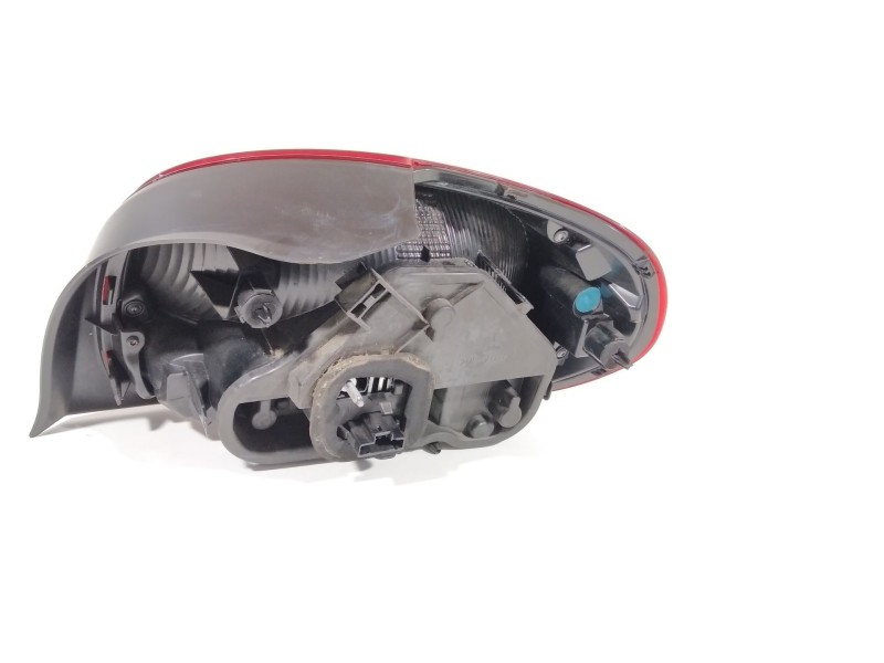 Recambio de piloto trasero izquierdo para citroën c3 live referencia OEM IAM   