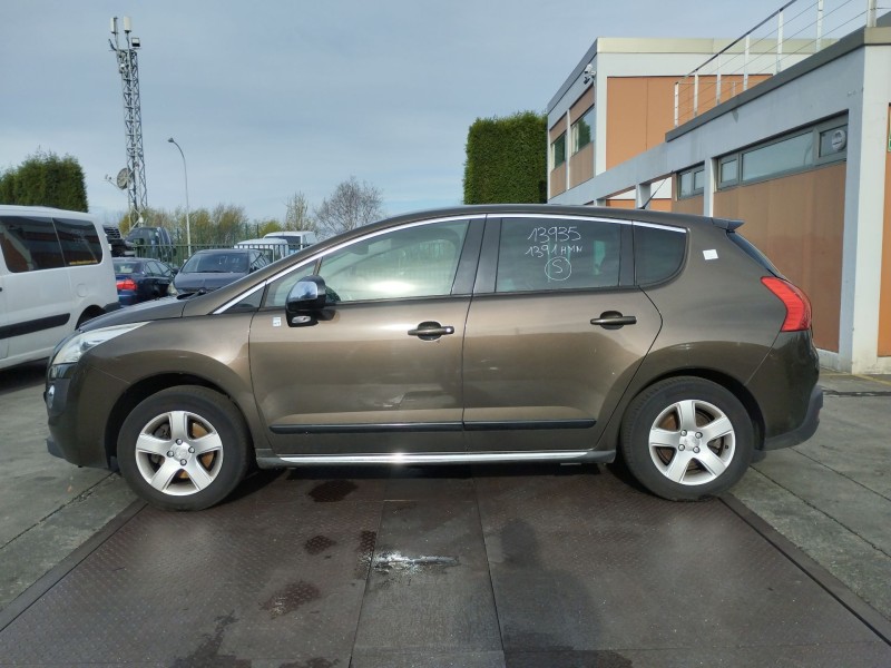 peugeot 3008 monospace (0u_) del año 2012