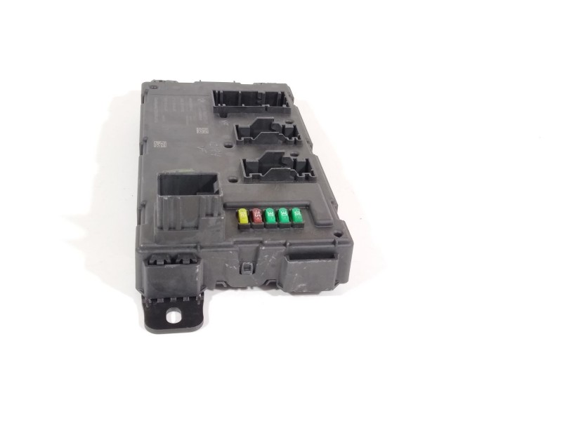 Recambio de modulo electronico para toyota yaris 1.3 16v cat referencia OEM IAM 61359866978  