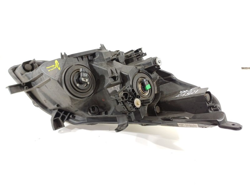 Recambio de faro izquierdo para toyota verso active referencia OEM IAM 811500F090  