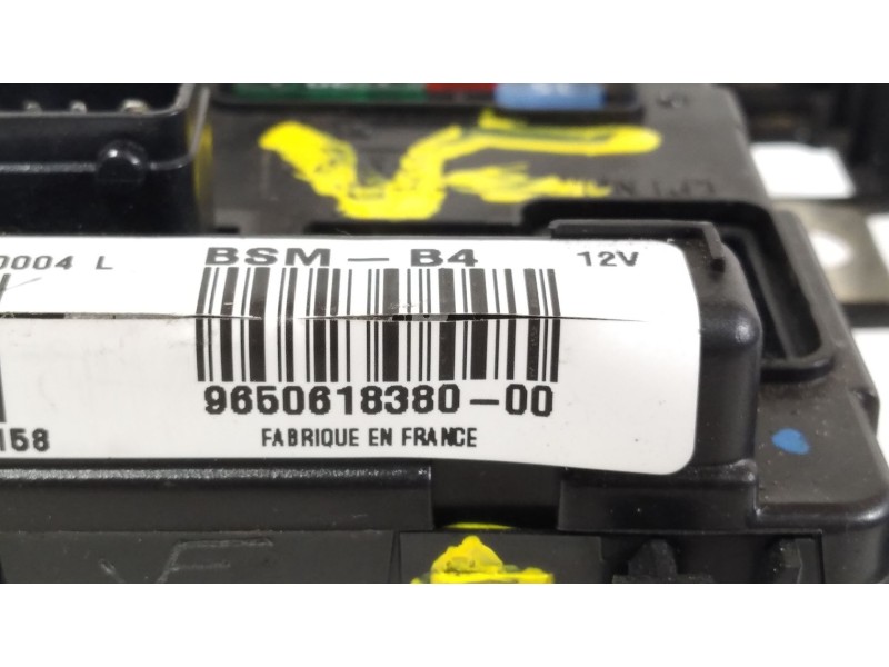 Recambio de caja reles / fusibles para peugeot 1007 dolce referencia OEM IAM 9650618380  BSM B4