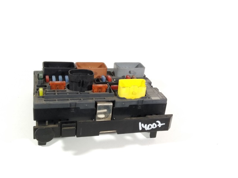 Recambio de caja reles / fusibles para peugeot 308 i (4a_, 4c_) 1.6 hdi referencia OEM IAM 9666700480  