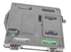 Recambio de modulo electronico para renault scenic iii emotion referencia OEM IAM 284B14779R  