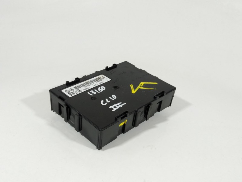 Recambio de modulo electronico para renault clio iii exception referencia OEM IAM 8201054119  BCML2CR