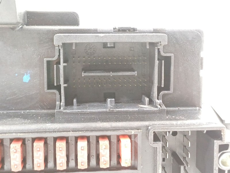 Recambio de caja reles / fusibles para peugeot boxer furgoneta 2.2 hdi 130 referencia OEM IAM 1371887080  