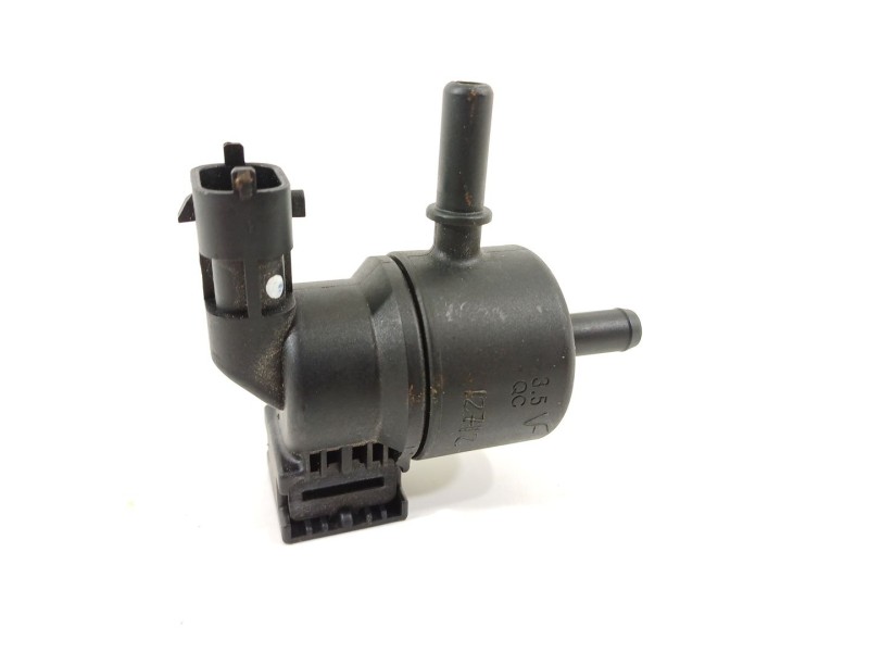 Recambio de valvula aire adicional para kia stonic (ybcuv) platinum edition referencia OEM IAM 2901008000  