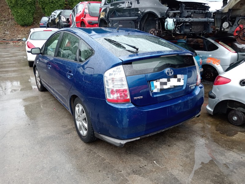 toyota prius liftback (_w2_) del año 2008