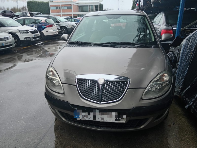 lancia ypsilon (843_) del año 2006