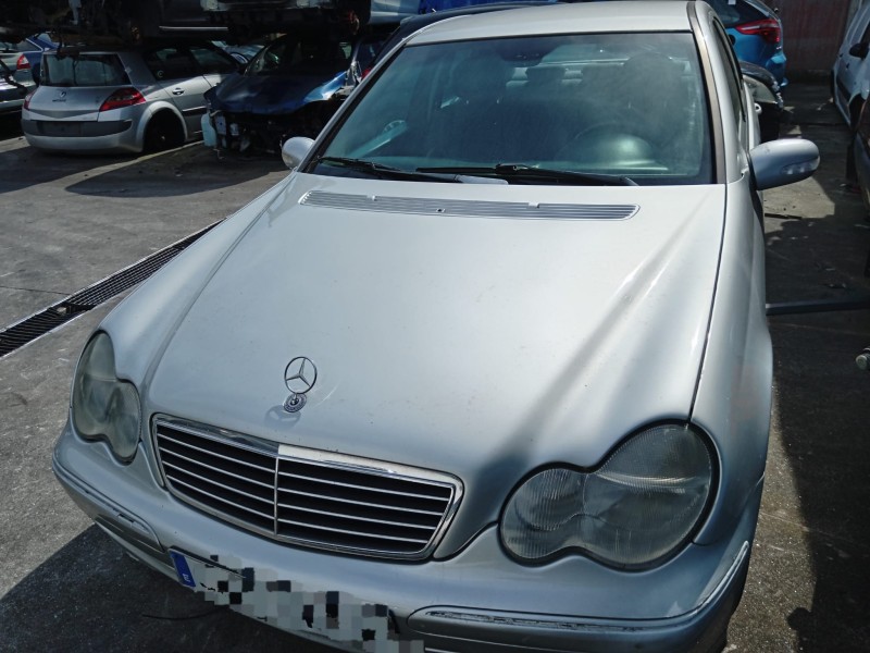 mercedes-benz clase c (w203) del año 2002