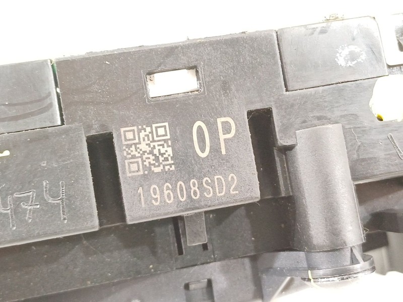 Recambio de mando luces para nissan qashqai (j11) 1.5 turbodiesel cat referencia OEM IAM 255604EA2B 479454ba0a 19608SD2