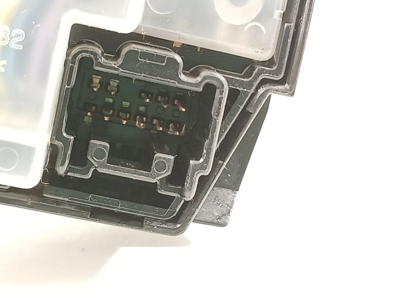 Recambio de mando luces para mazda 3 lim. (bl) pulse referencia OEM IAM BCW766122  17D682