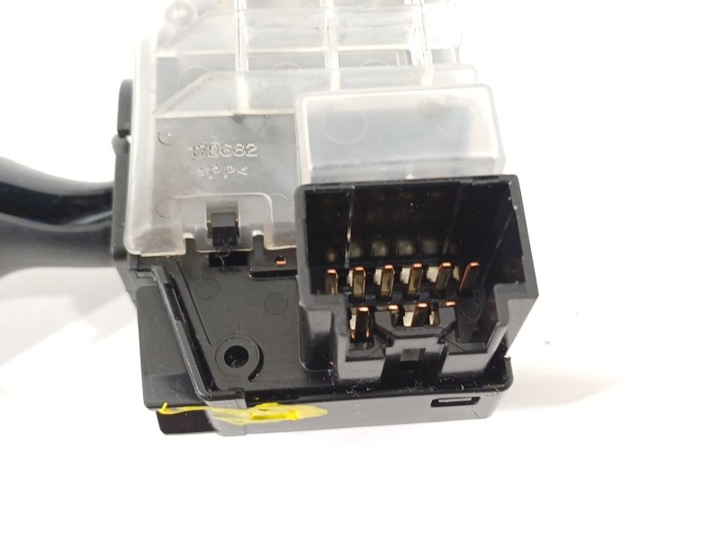 Recambio de mando limpia para mazda 3 lim. (bl) pulse referencia OEM IAM BBR366128  17D682