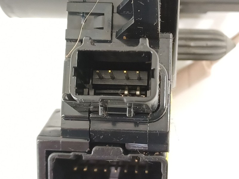 Recambio de anillo airbag para mazda 3 lim. (bl) pulse referencia OEM IAM BBP366CS0  J41J901723