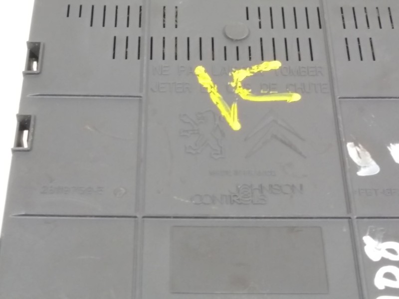 Recambio de caja reles / fusibles para citroën c4 picasso avatar referencia OEM IAM 9666895680  