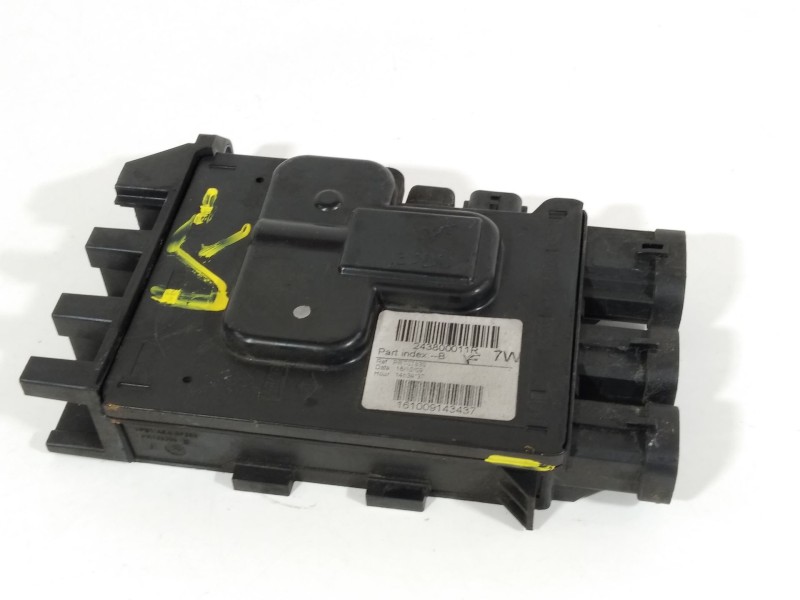 Recambio de caja reles / fusibles para renault grand scénic iii (jz0/1_) 1.9 dci referencia OEM IAM 243800011R  