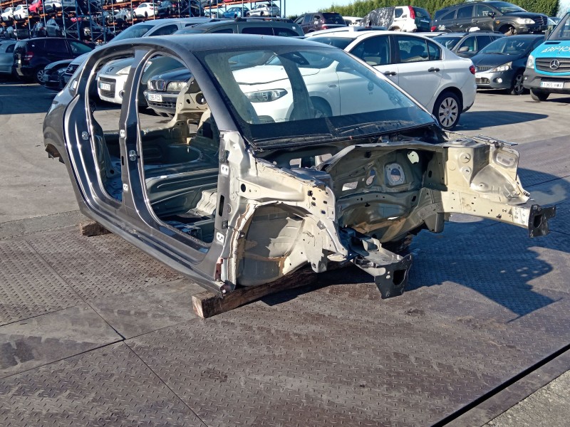 Recambio de carroceria completa para peugeot 208 ii (ub_, up_, uw_, uj_) 1.2 puretech 100 referencia OEM IAM   