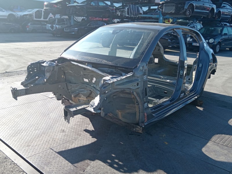 Recambio de carroceria completa para peugeot 208 ii (ub_, up_, uw_, uj_) 1.2 puretech 100 referencia OEM IAM   