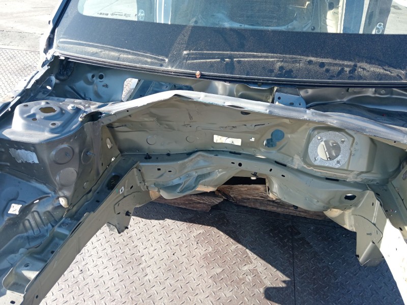 Recambio de carroceria completa para peugeot 208 ii (ub_, up_, uw_, uj_) 1.2 puretech 100 referencia OEM IAM   