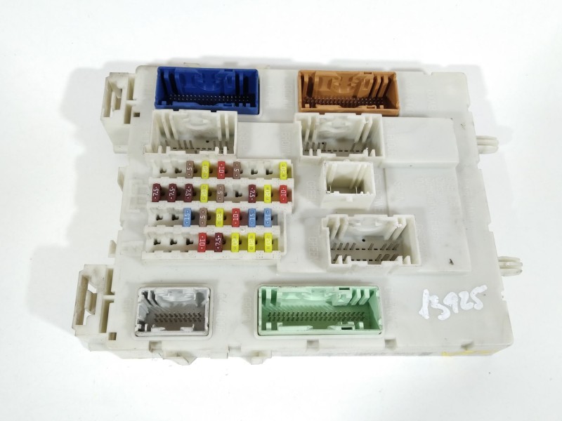 Recambio de caja reles / fusibles para ford transit connect monospace 1.5 tdci referencia OEM IAM GV6T14A073BC  