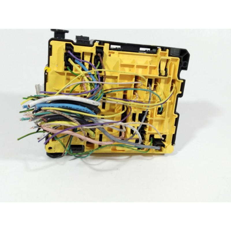 Recambio de caja reles / fusibles para peugeot 208 i (ca_, cc_) 1.2 vti 82 referencia OEM IAM 9804848480  