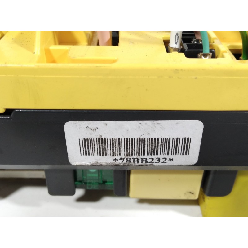 Recambio de caja reles / fusibles para peugeot 208 i (ca_, cc_) 1.2 vti 82 referencia OEM IAM 9804848480  