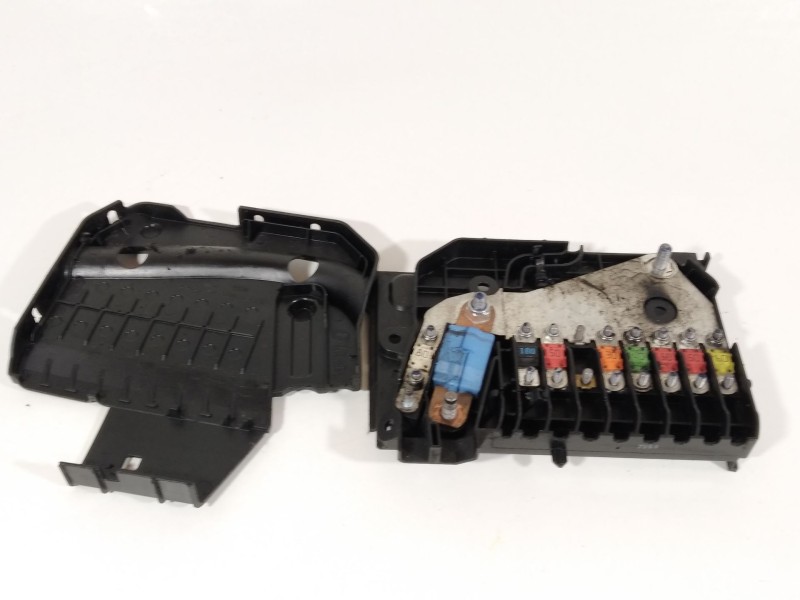 Recambio de caja reles / fusibles para ford transit connect monospace 1.5 tdci referencia OEM IAM AV6T14A067BC  