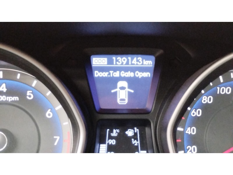 Recambio de cuadro instrumentos para hyundai i30 (gd) 1.4 cat referencia OEM IAM 94003A6190  