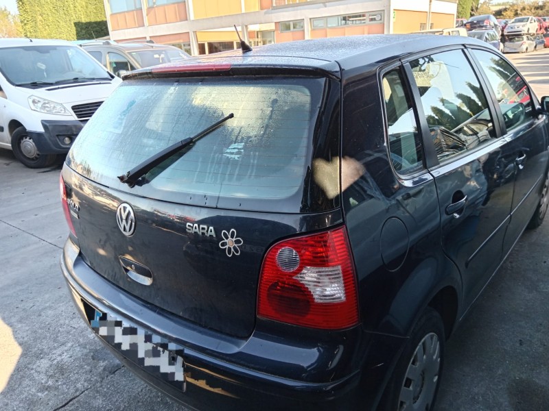 volkswagen polo iv sedán (9a4, 9a2, 9n2, 9a6) del año 2004