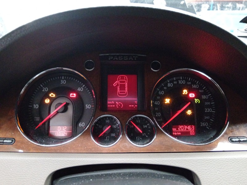 Recambio de cuadro instrumentos para volkswagen passat berlina (3c2) advance referencia OEM IAM 3C0920870QX  