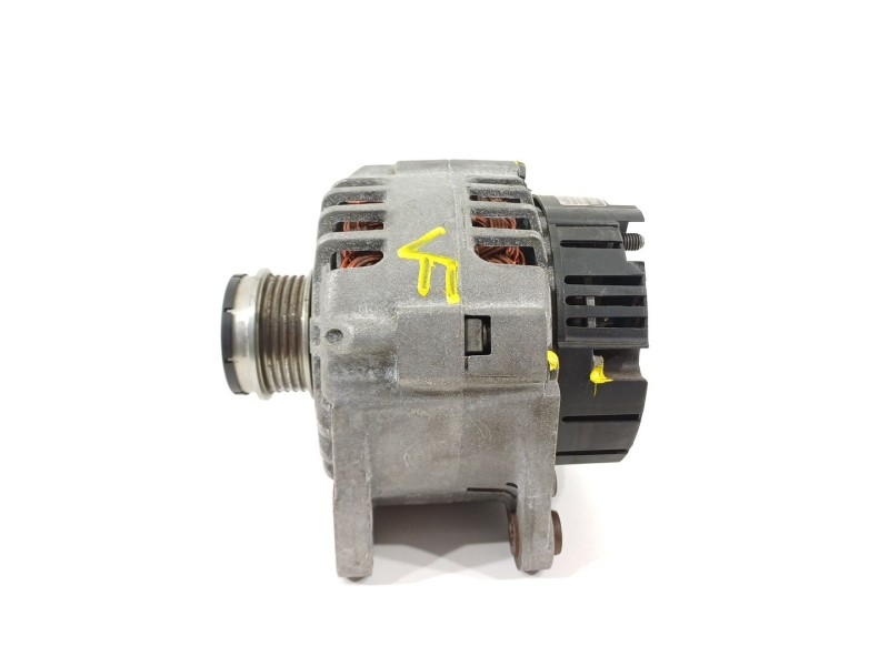 Recambio de alternador para audi a4 berlina (8e) 1.9 tdi (96kw) referencia OEM IAM 028903029R  