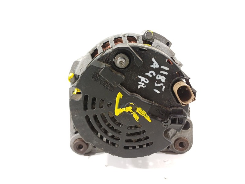 Recambio de alternador para audi a4 berlina (8e) 1.9 tdi (96kw) referencia OEM IAM 028903029R  