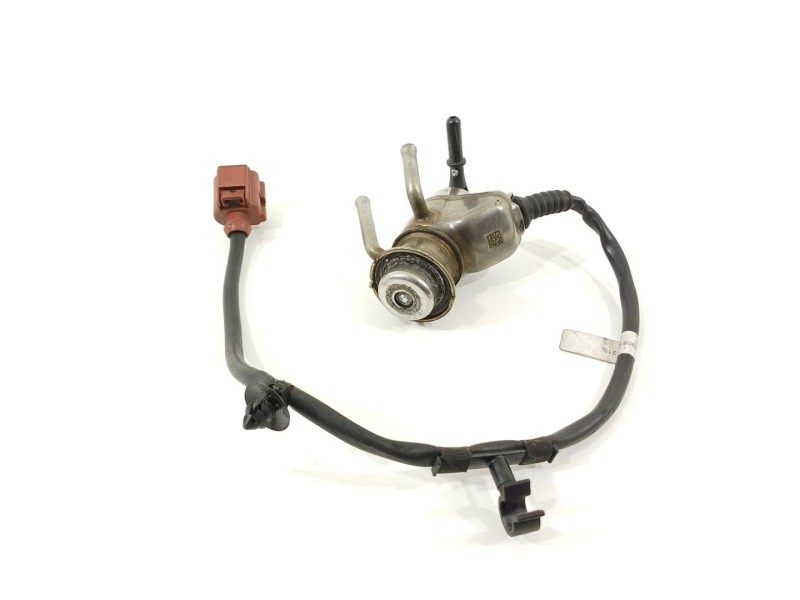 Recambio de inyector para skoda octavia lim. (5e3) l&k referencia OEM IAM 04L131113P  