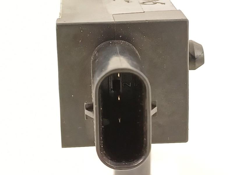 Recambio de sensor para skoda octavia lim. (5e3) l&k referencia OEM IAM 04L906051M  