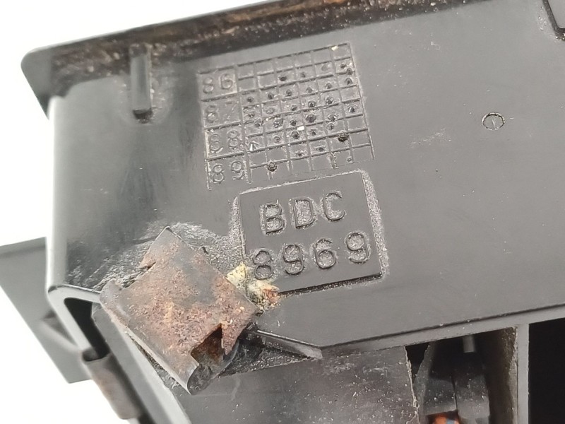 Recambio de mando elevalunas trasero derecho para jaguar xj (xj40, xj81) 6 3.6 referencia OEM IAM BDC8969  