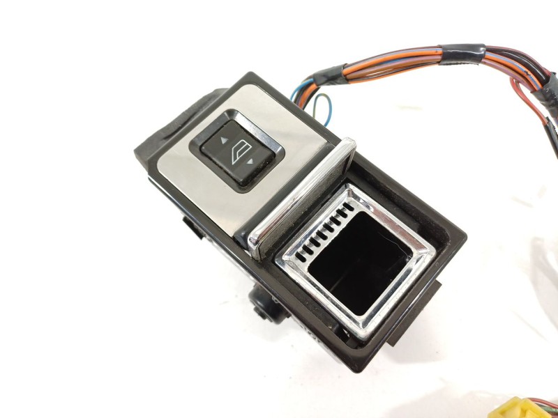 Recambio de mando elevalunas trasero izquierdo para jaguar xj (xj40, xj81) 6 3.6 referencia OEM IAM BDC8969  