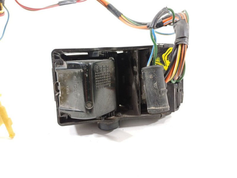 Recambio de mando elevalunas trasero izquierdo para jaguar xj (xj40, xj81) 6 3.6 referencia OEM IAM BDC8969  