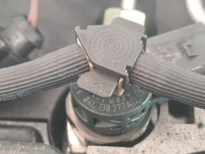 Recambio de inyector para seat toledo (kg3) connect referencia OEM IAM 04L130277AD  0445110473