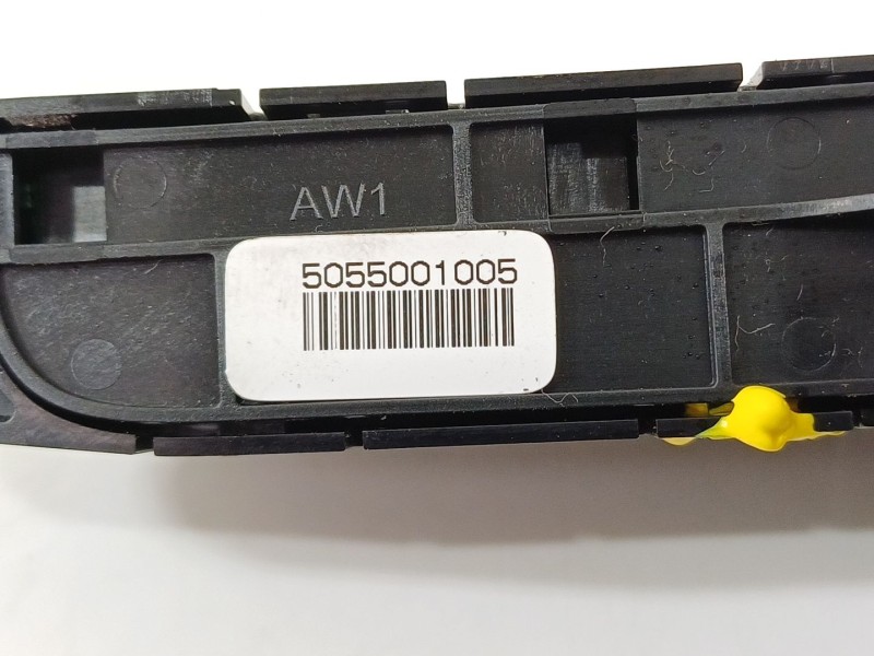 Recambio de warning para opel insignia berlina excellence referencia OEM IAM 23177688  