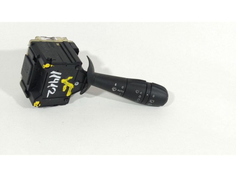 Recambio de mando limpia para renault captur limited referencia OEM IAM 255676085R  