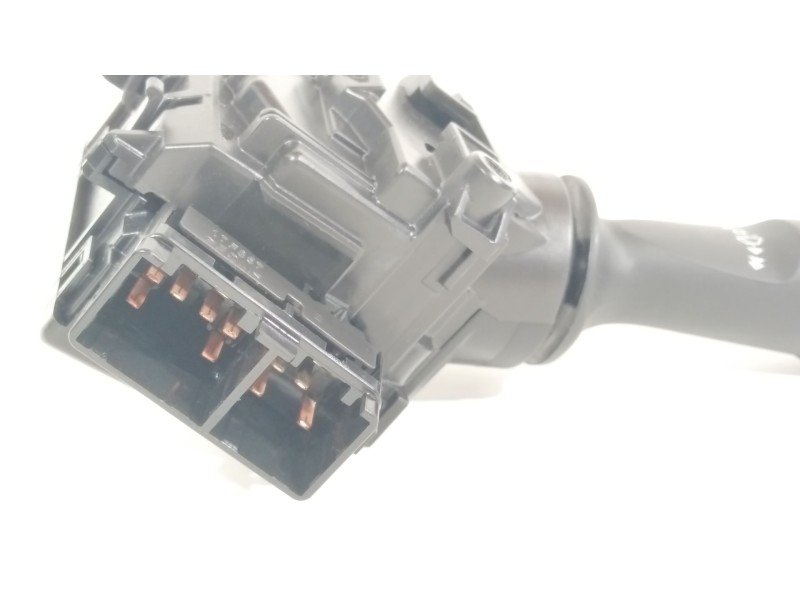 Recambio de mando limpia para toyota auris (_e18_) 1.4 d-4d (nde180_) referencia OEM IAM 8465202540  02540