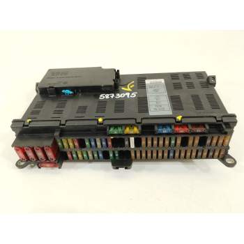 CAJA RELES / FUSIBLES 8380407 518757109 8384525