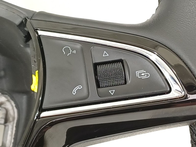 Recambio de volante para skoda octavia iii combi (5e5, 5e6) 1.6 tdi referencia OEM IAM 5E0419091AC  