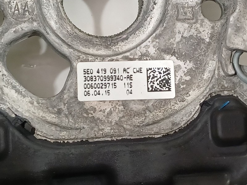 Recambio de volante para skoda octavia iii combi (5e5, 5e6) 1.6 tdi referencia OEM IAM 5E0419091AC  
